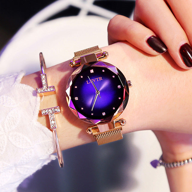 Women's 35mm Starry Sky Quartz: Magnetic Mesh Strap | 3D Diamond-Cut Glass