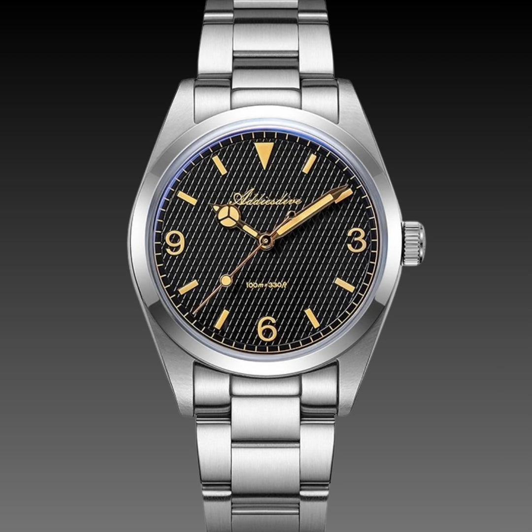 36mm Vintage Explorer Style Watch: Sweep Second Quartz | 100M Waterproof | K1 Bubble Glass