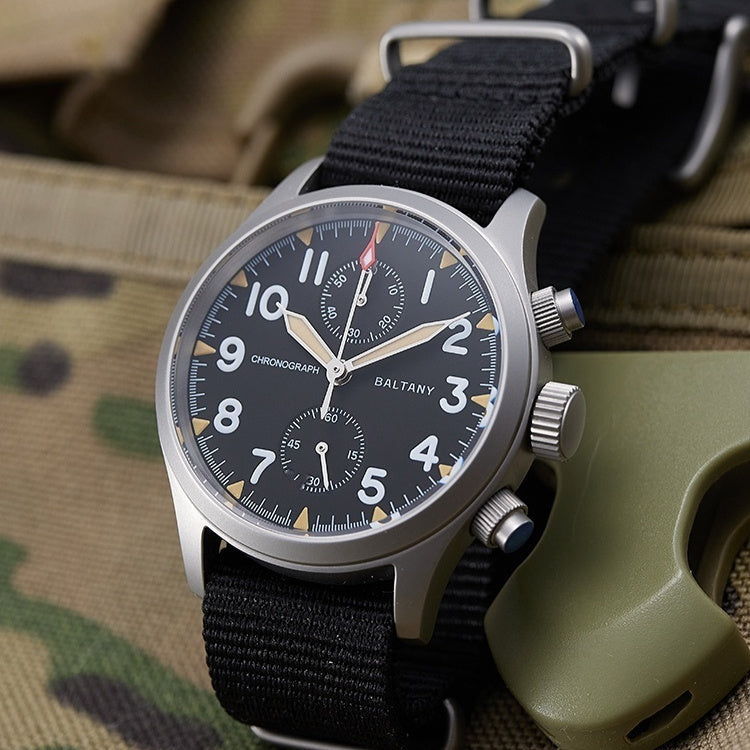 Men's 39mm Vintage Military Chronograph: Seiko VK61 | Sapphire | 100M